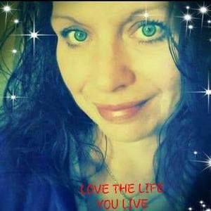 Meet your Posher, Kel & Family ♡